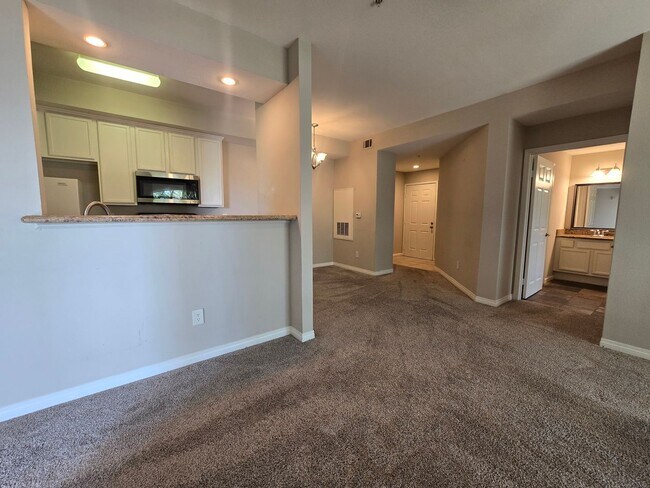 Photo - CANYON CREST CONDO
