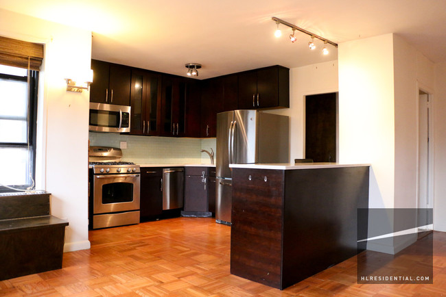 Foto del edificio - 345 Clinton Ave