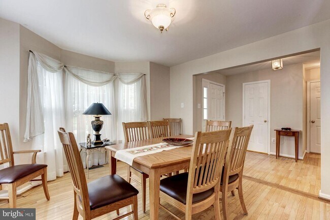 Foto del edificio - 21316 Emerald Dr
