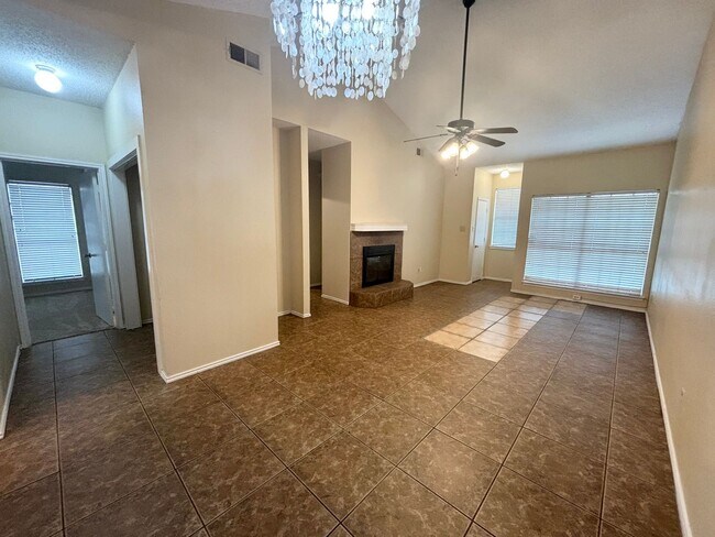 Foto del edificio - 2915 Roxboro Rd