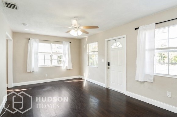 NOW AVAILABLE! - 328 N E St, Lake Worth, F... - 4