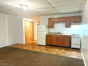 Building Photo - 183 Woodmont Ave