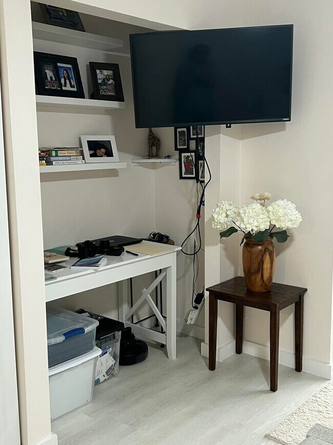 Foto del edificio - 4 Andover A