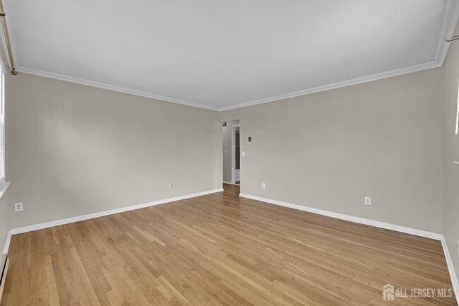 Building Photo - 207 Gertrude Terrace