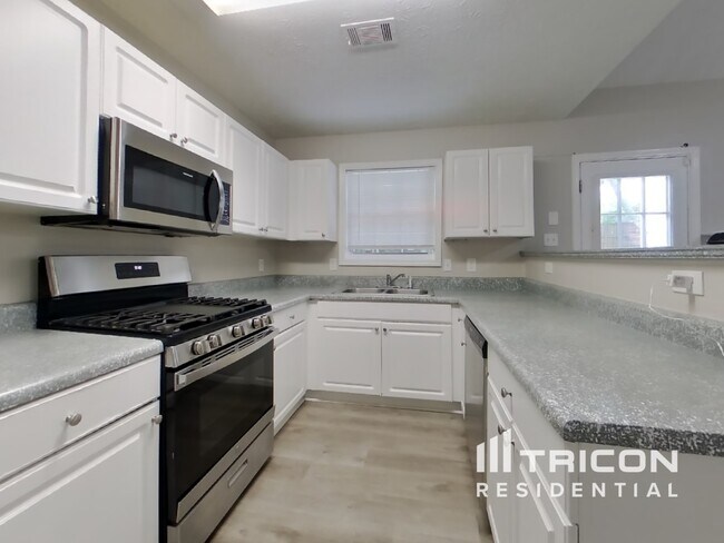 Foto del edificio - 3645 Heritage Ridge Ln