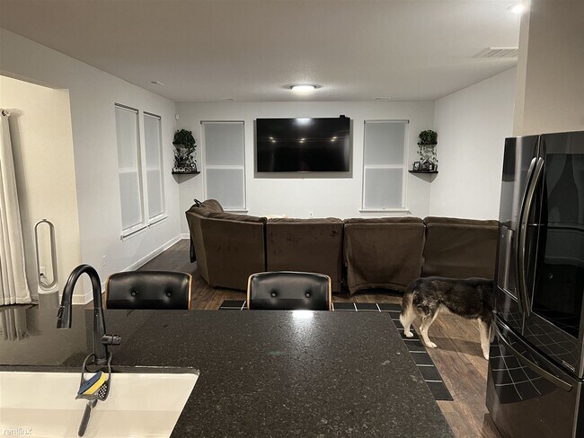 Foto del edificio - 3 br, 2.5 bath House - 15 East Berkley Drive