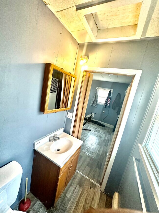 Foto del edificio - 329 S Lafayette St