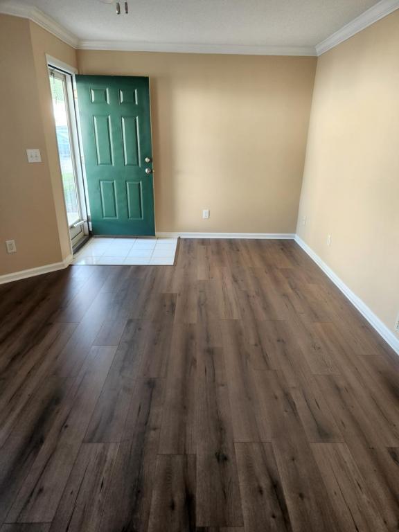 Foto del edificio - 902-K-8 Spring Forest Rd