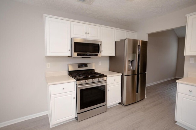 Building Photo - 503 Wendover Way