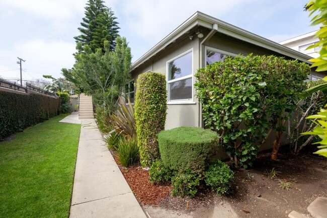 Building Photo - 3823 Sawtelle Blvd