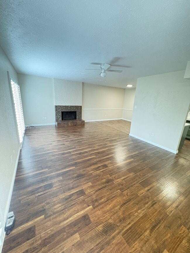 Photo - 2622 Custer Pkwy Townhome