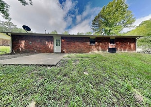 Building Photo - 1803 Oriole Trail