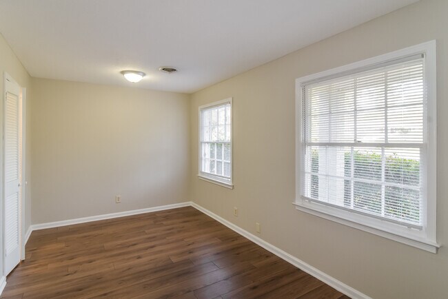 Building Photo - Lovely 4 Bedroom Home in Montgomery, AL