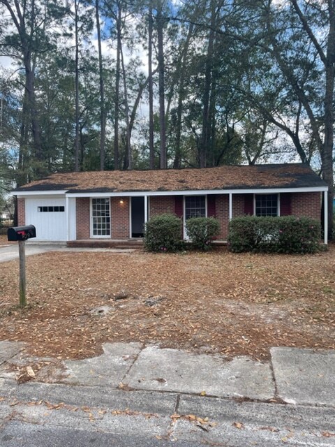 Foto principal - 909 Summit St