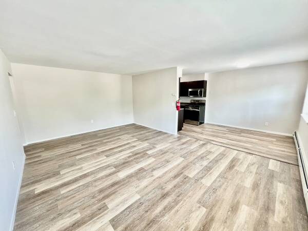 Foto del edificio - 270 Bloomfield Ave