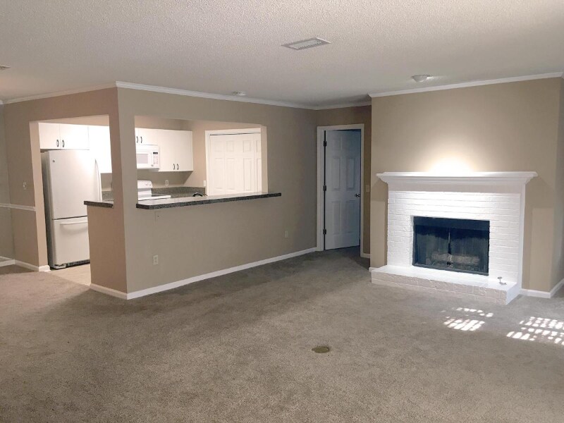 509 Abingdon Way NE, Sandy Springs, GA 30328 Condo for Rent in Sandy