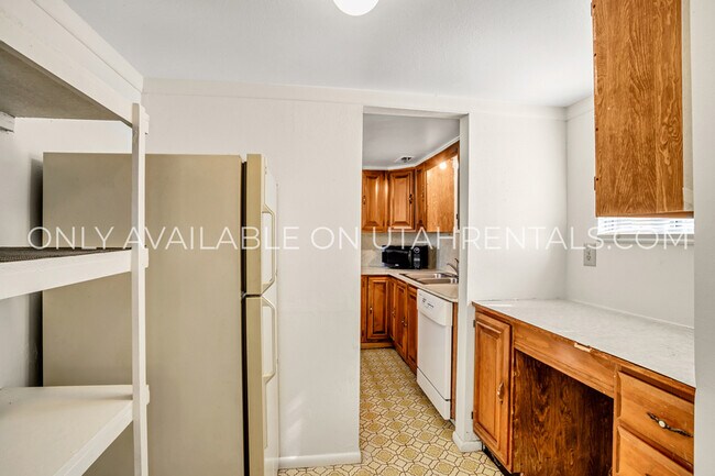 Foto del edificio - 357 S 200 W St