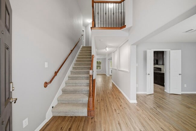 Building Photo - 2306 Emerald Stone Ct