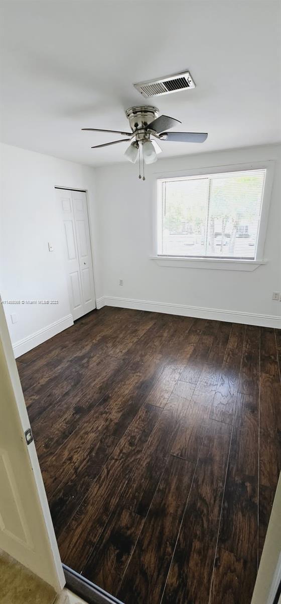 Foto del edificio - 13216 Glenmoor Dr