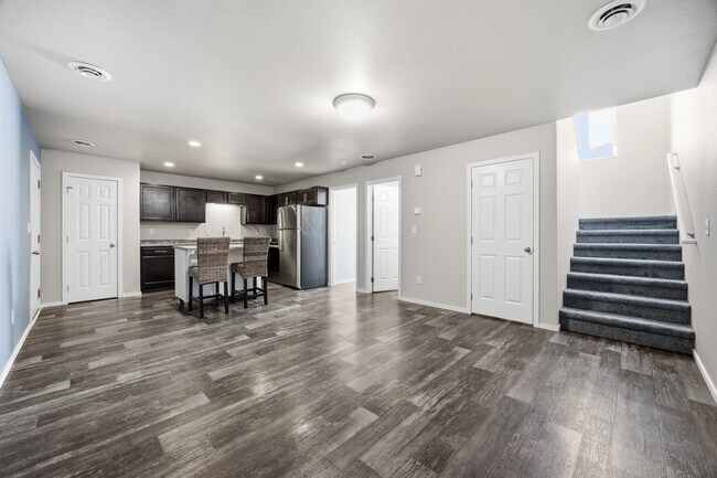 Foto del edificio - 4304 Estate Dr S