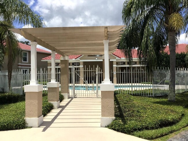 Building Photo - Osprey Cove-2826 Osprey Cove Place #203 Ki...