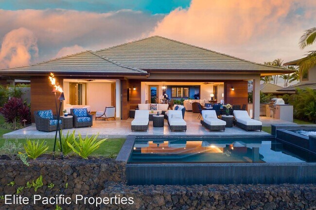 Foto del edificio - 68-1210-1210 S Kaniku Dr