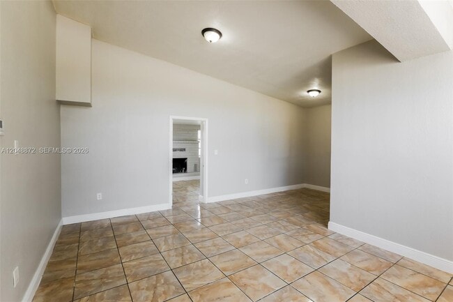 Foto del edificio - 1900 NW 187th St