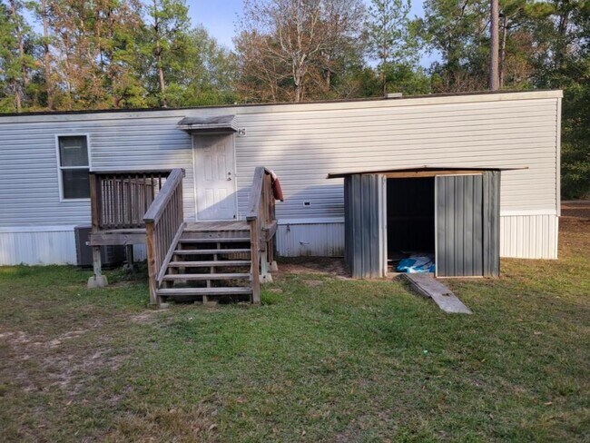 Building Photo - 1496 Robinson Rd