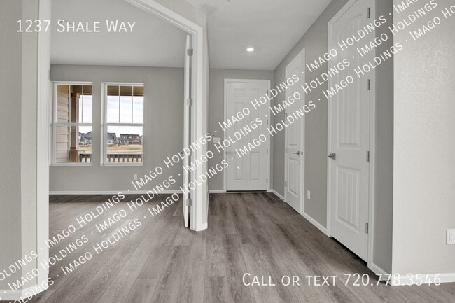 Foto del edificio - 1237 Shale Dr