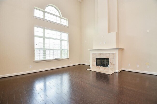 Building Photo - 5657 Oasis Palm Ln