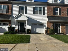 Building Photo - 4438 Riverview Ln