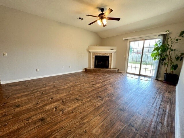 Foto del edificio - 4041 W Spring House Dr