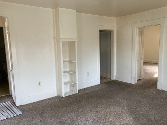 Foto del edificio - 302 Canal St W