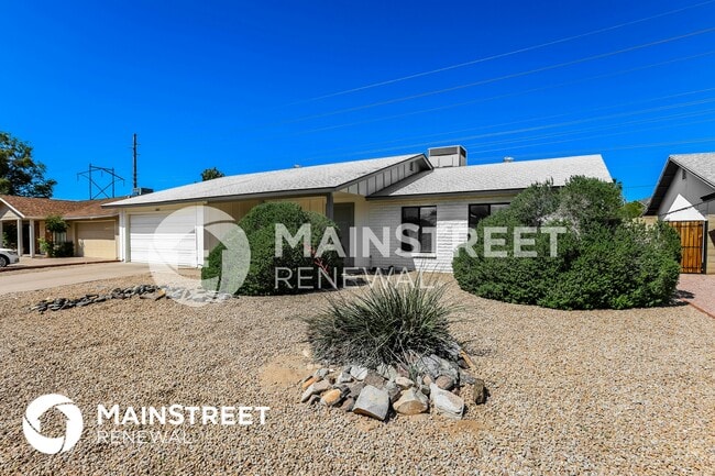 Building Photo - 12022 S Mandan St