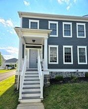 Building Photo - 1538 Schwinn St