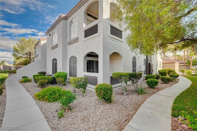 Foto del edificio - 700 Carnegie St