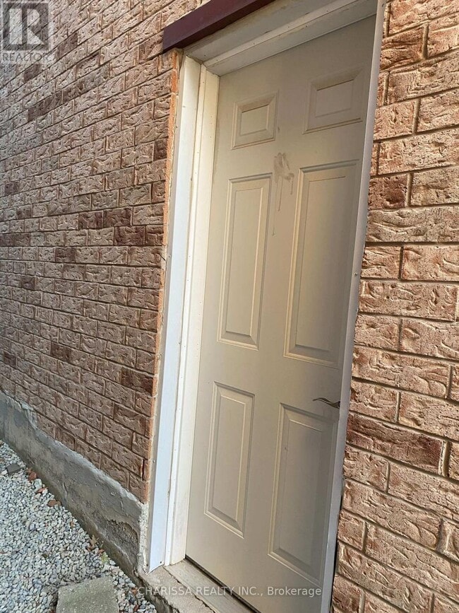 Building Photo - 3417 Jorie Crescent