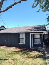 Building Photo - 102 Carrigan Rd