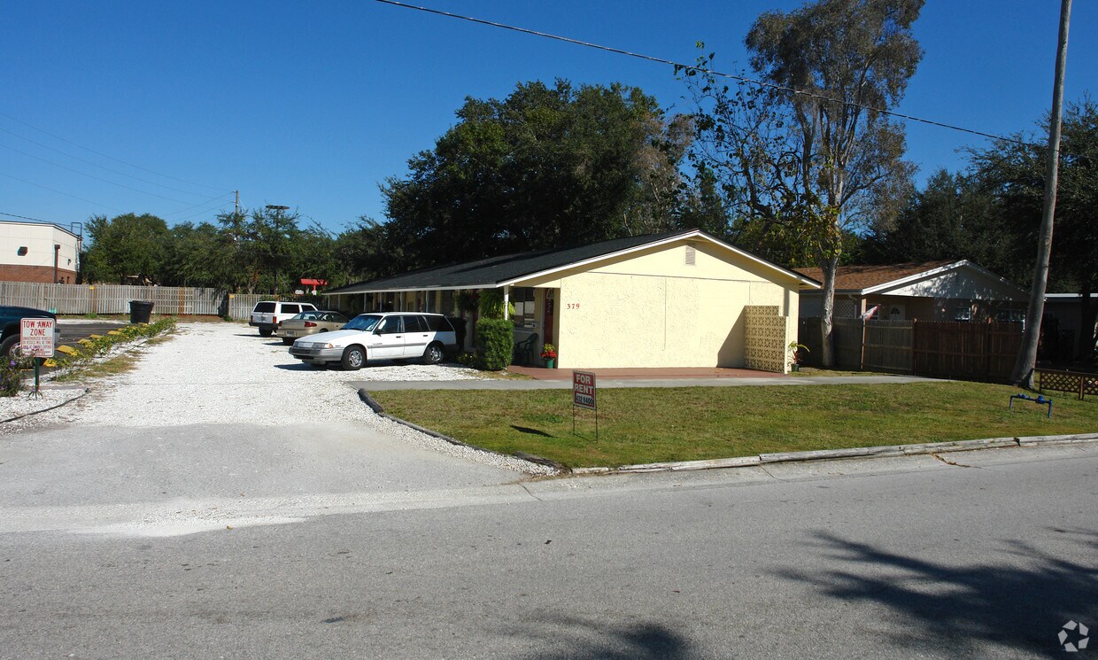 Building Photo - 379 42nd Ave N