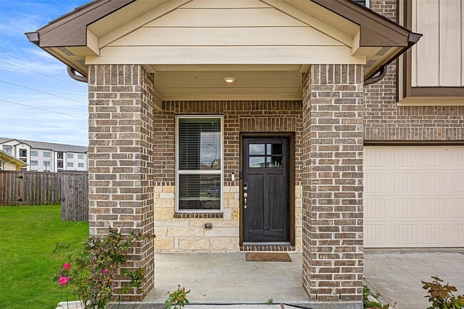 Building Photo - 12312 Swae Lee St
