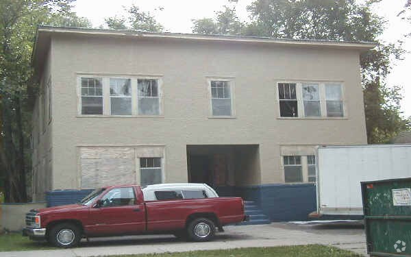 Building Photo - 3641 Columbus Ave S