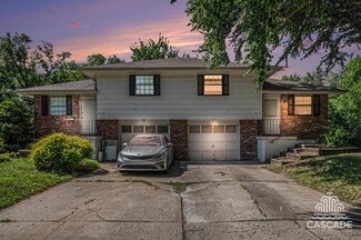 Building Photo - 414-414 SW Chicago St