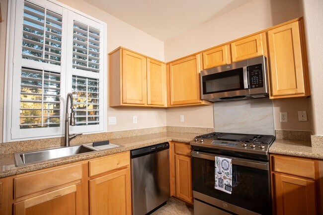 Foto del edificio - 5249 Brazelton St