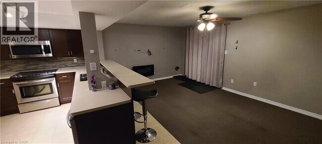 Photo du bâtiment - 77 Thames Wy