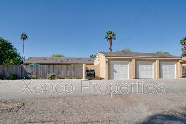 Foto del edificio - 41680 Maroon Town Drive
