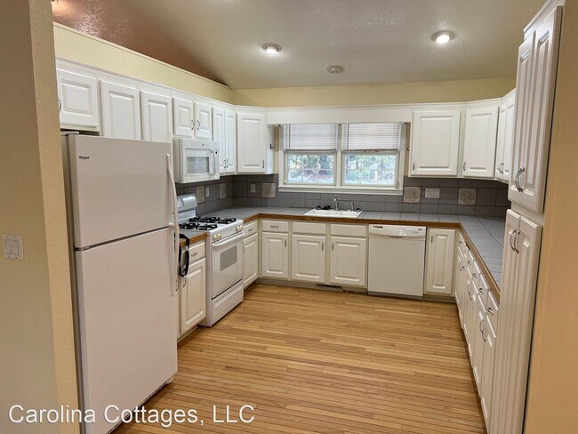 Building Photo - 3 br, 2 bath House - 328 Benjamin Way