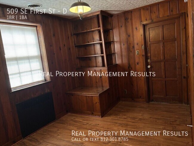 Foto del edificio - 509 SE First St-D