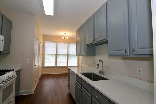 Building Photo - 3060 Winston Terrace Ct