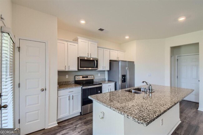 Building Photo - 839 Taurus Dr