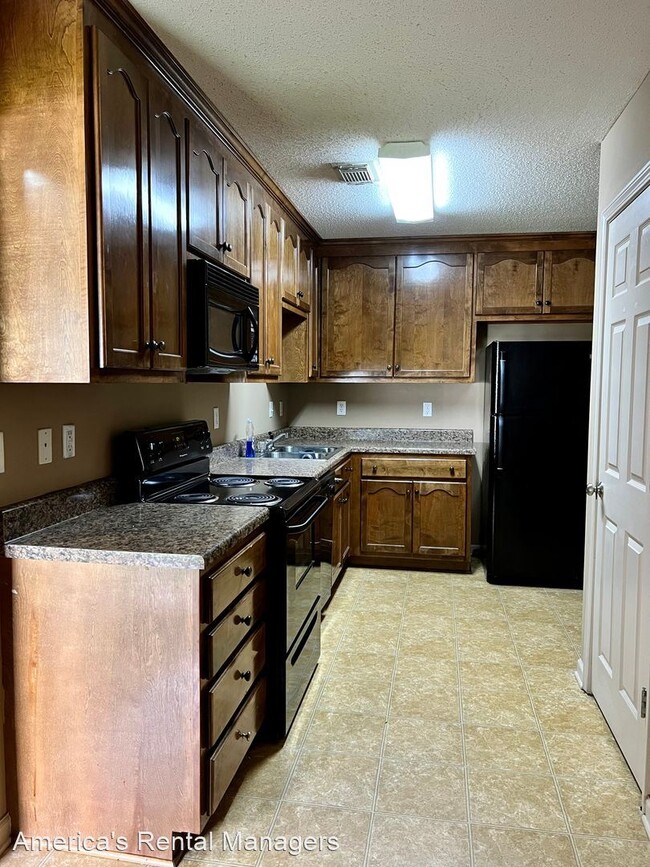 Building Photo - 3 br, 2 bath House - 7431 Huntland Drive